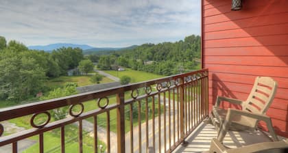 Country Cascades Waterpark Resort