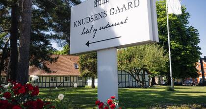 Hotel Knudsens Gaard