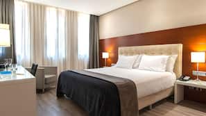 Down comforters, minibar, in-room safe, desk