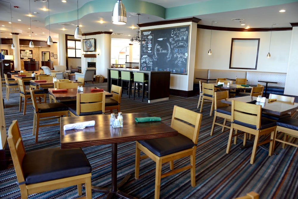 Breakfast area, Holiday Inn El Paso West - Sunland Park, an IHG Hotel