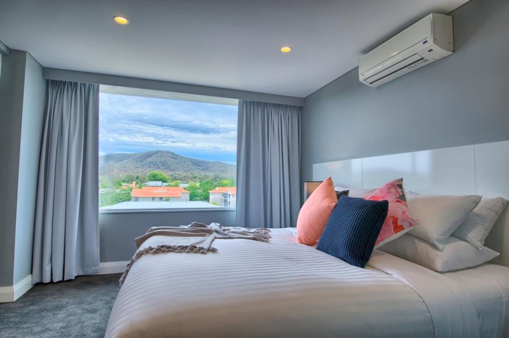 Canberra Rex Hotel & Serviced Apartments