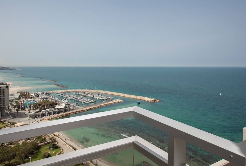 Hilton Tel Aviv In Tel Aviv Israel Expedia
