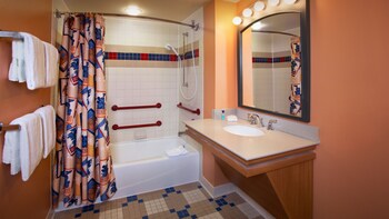 15 HQ Pictures Disney All Star Sports Resort Rooms / Disney S All Star Sports Resort Florida 1 407 939 5000
