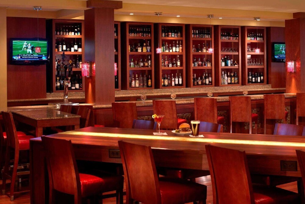 Wyndham Cleveland Airport