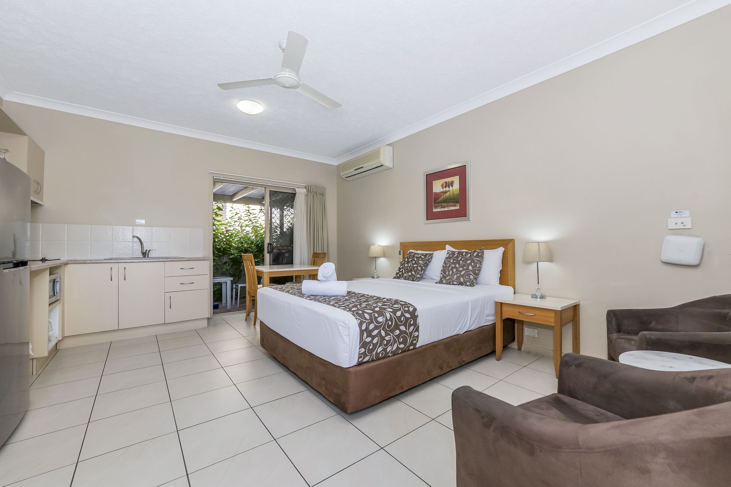 Cascade Motel In Townsville