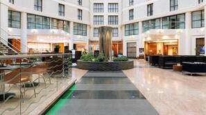 1 bedroom, Egyptian cotton sheets, premium bedding, in-room safe