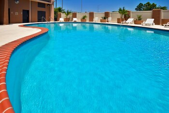 Holiday Inn Birmingham-Airport