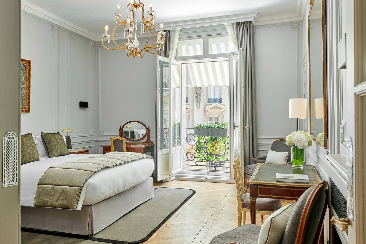 ホテル ランカスター パリ シャンゼリゼ 口コミ 部屋写真 料金 お得情報 エクスペディア