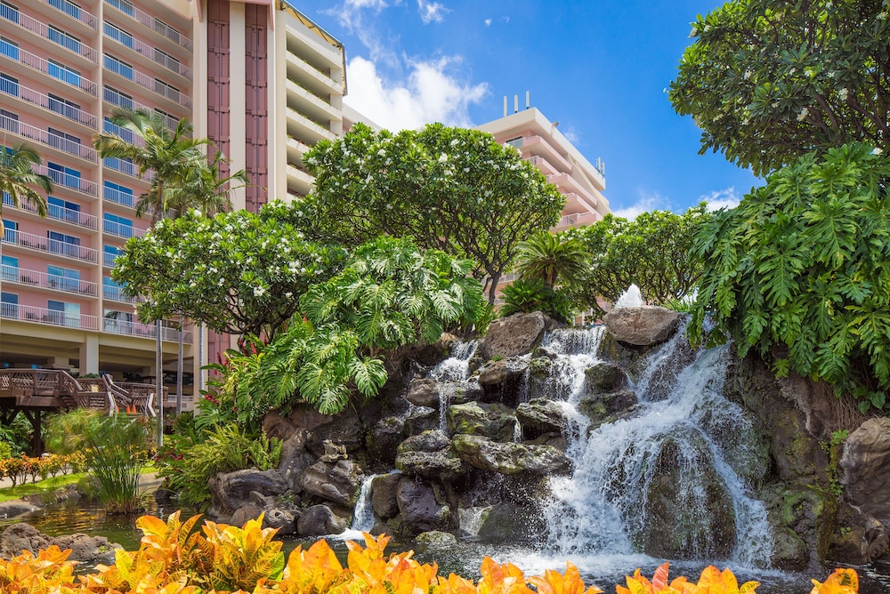 Property grounds, Kaanapali Beach Club