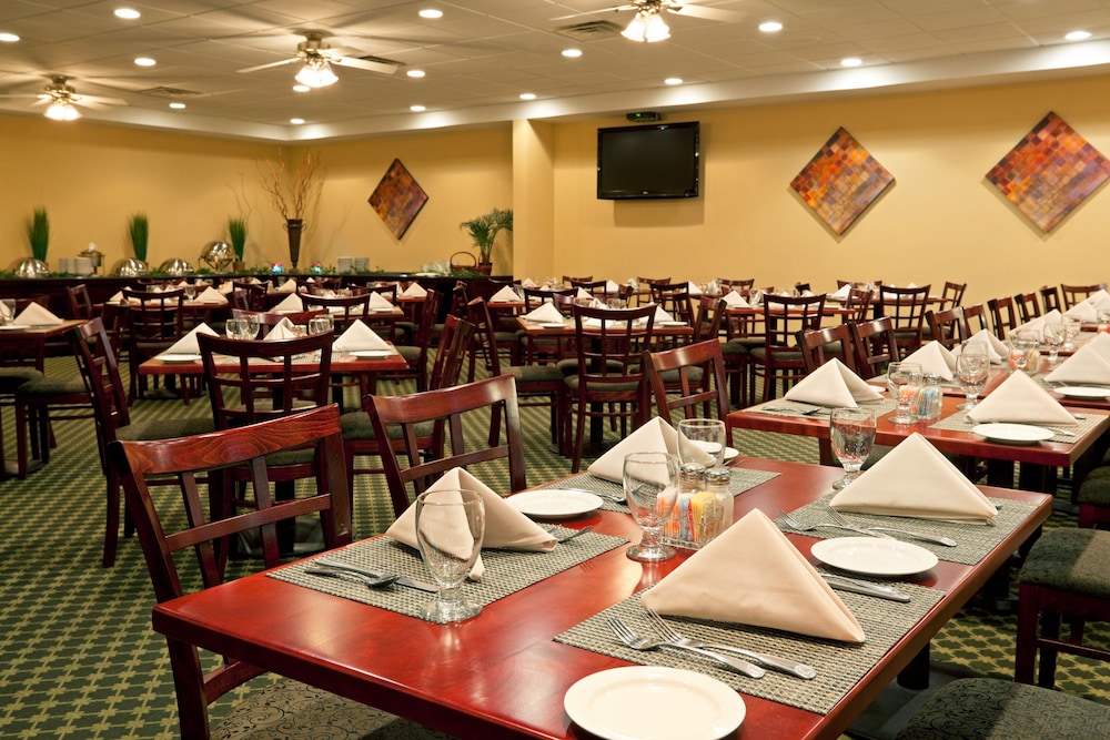 Holiday Inn Hasbrouck HeightsMeadowlands in Hasbrouck Heights Hotel Rates & Reviews on Orbitz Holiday Inn Hasbrouck HeightsMeadowlands in Hasbrouck Heights Hotel Rates & Reviews on Orbitz