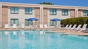 Piscina all'aperto