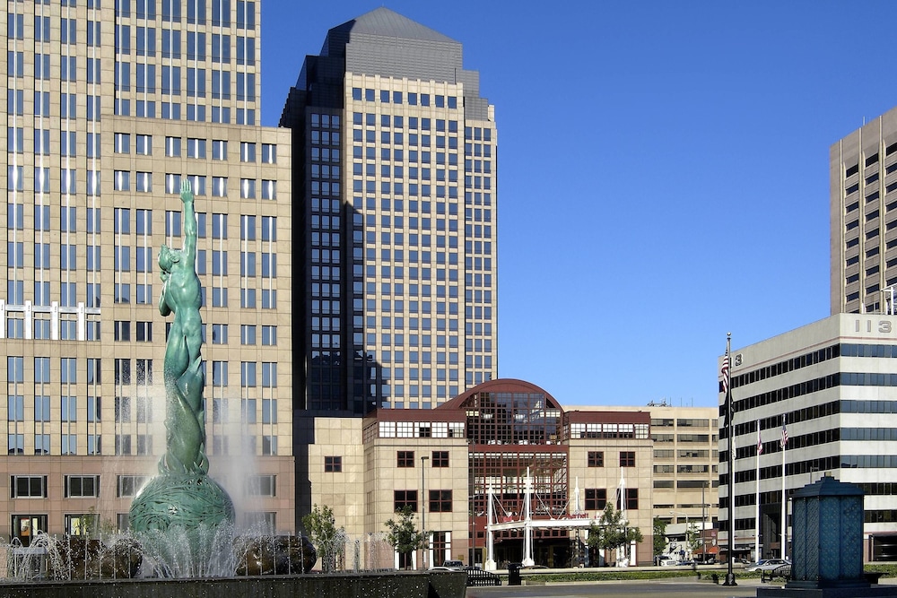 Cleveland Marriott Downtown At Key Center 2019 Room Prices 125 Exterior Featured Image