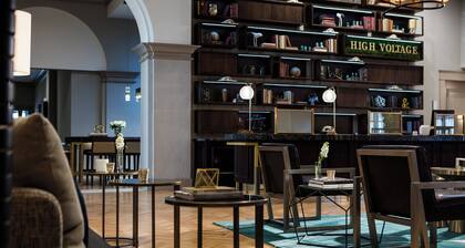 Renaissance Waterford Oklahoma City Hotel