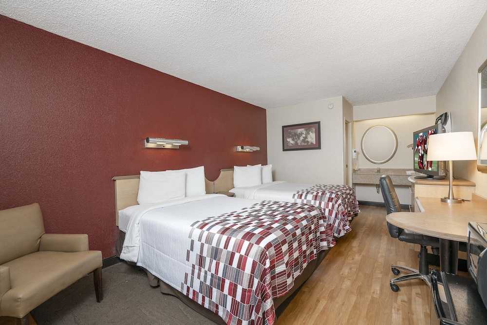 Red Roof Inn Detroit-Rochester Hills/ Auburn Hills