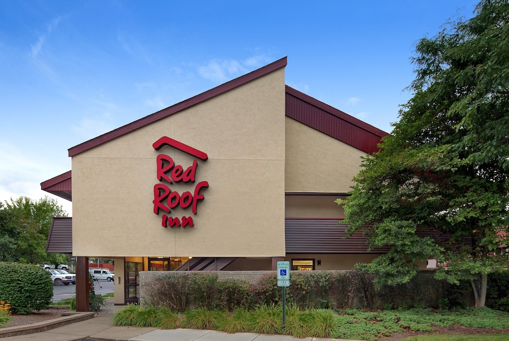 Red Roof Inn Detroit-Rochester Hills/ Auburn Hills