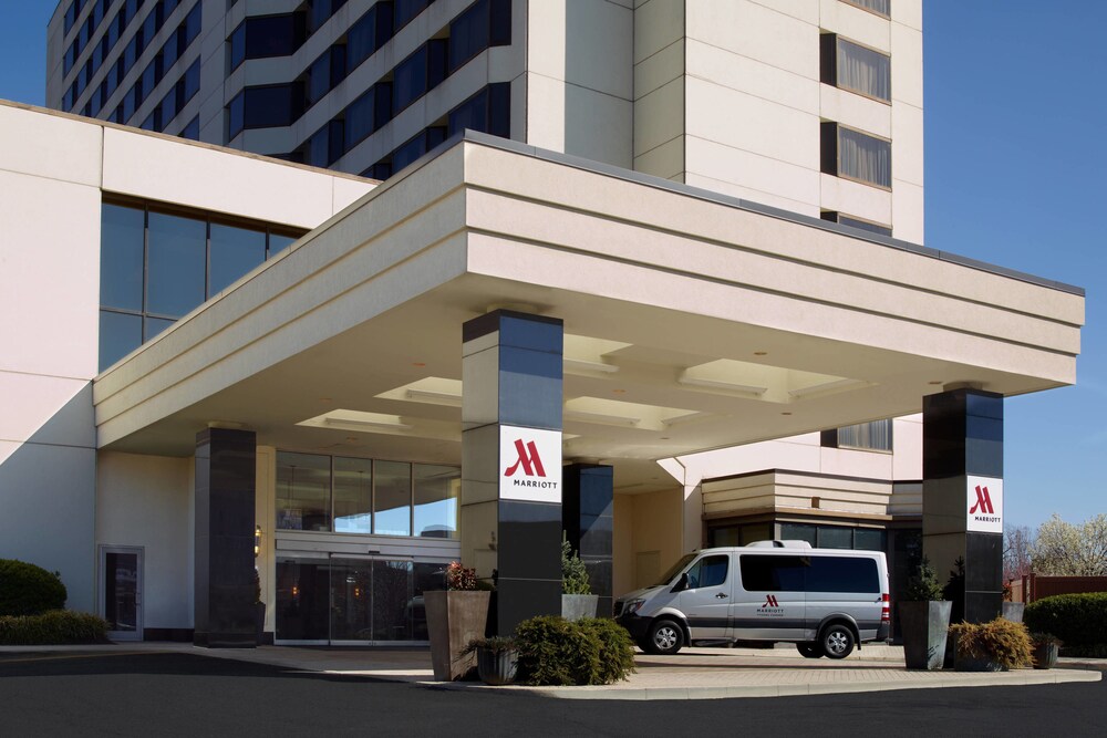 Tysons Corner Marriott 2019 Room S 76 Deals Reviews Expedia