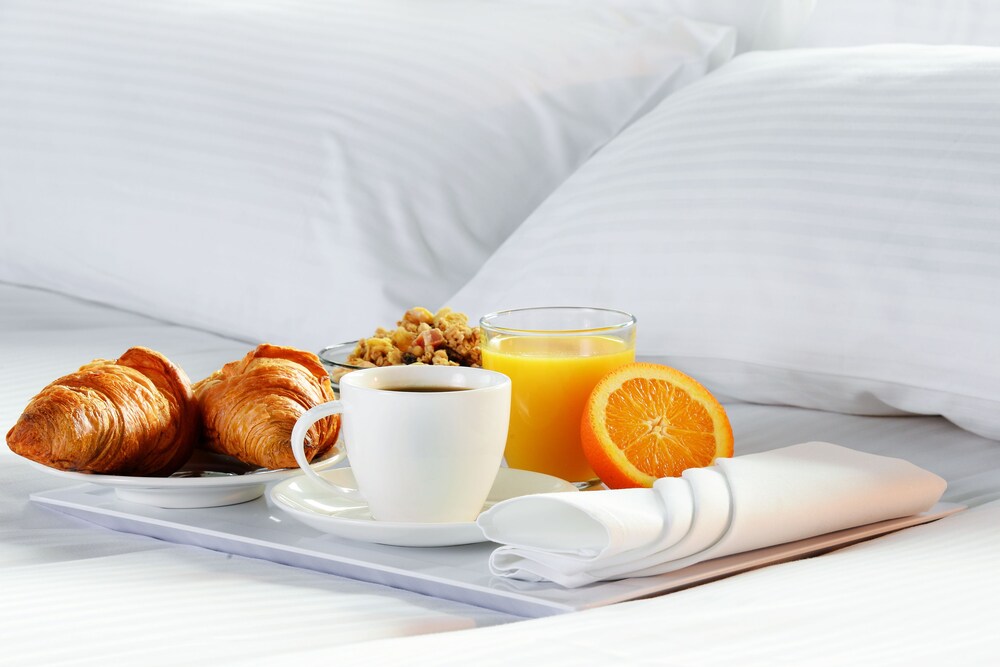 DoubleTree by Hilton Newark Penn Station