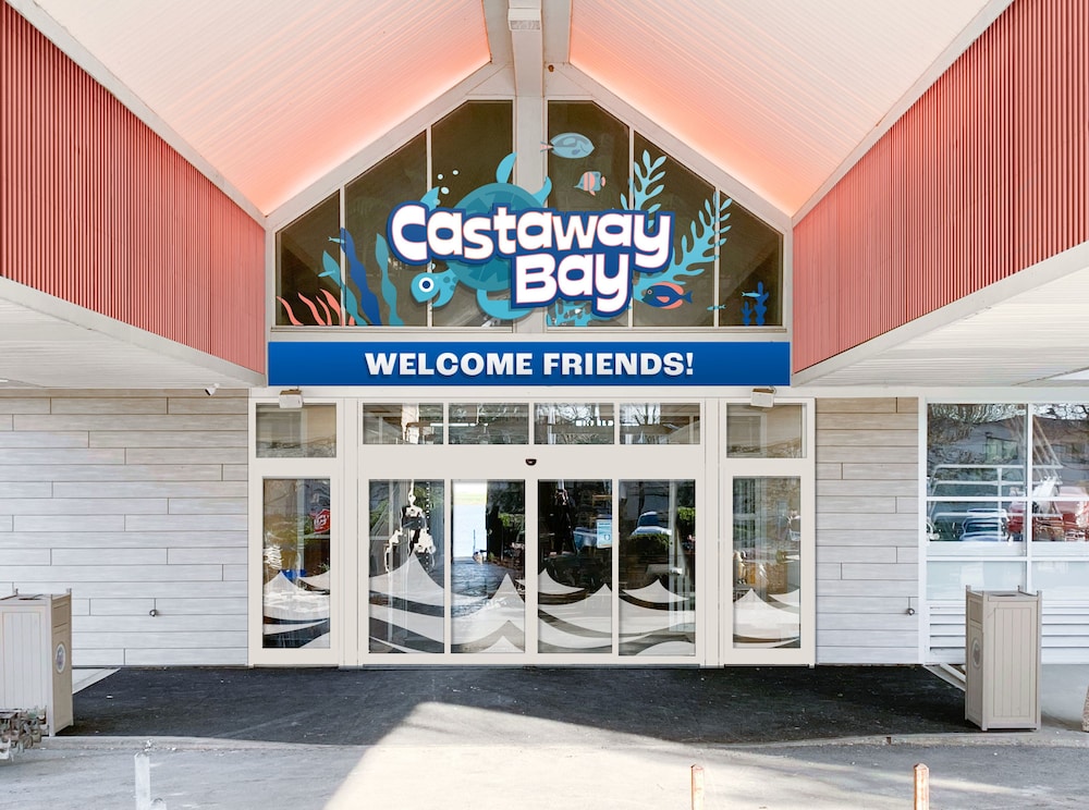 Cedar Point's Castaway Bay