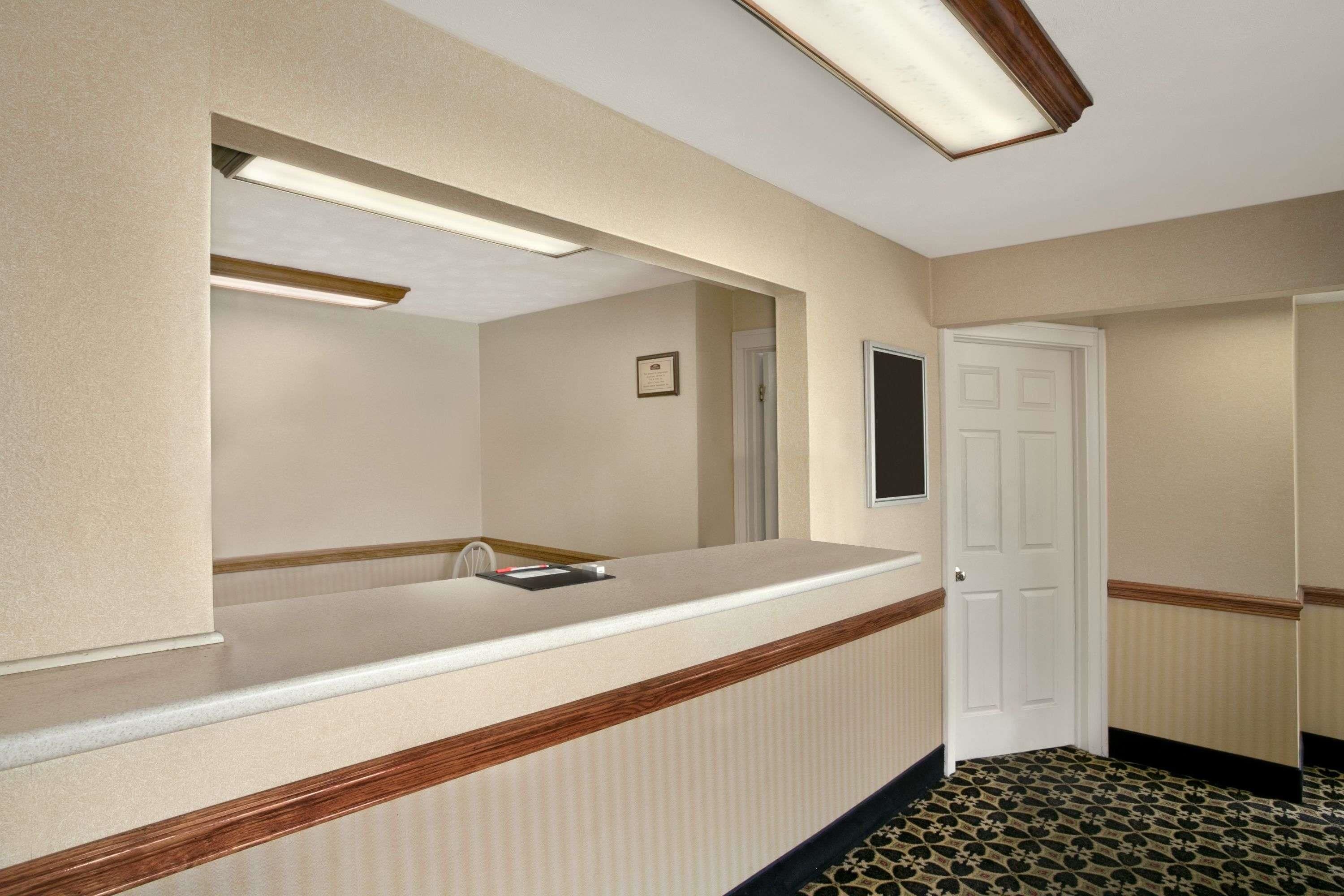 Howard Johnson Express Inn Sandusky Reviews Expedia