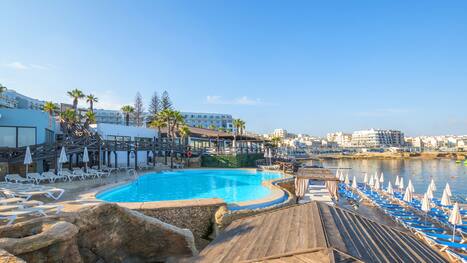 Last Minute Hotel Near Scubatech Diving Centre St Paul S Bay Hotwire