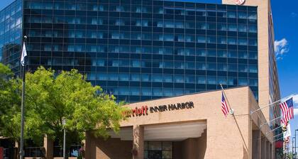 Baltimore Marriott Inner Harbor at Camden Yards