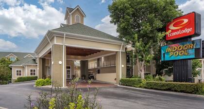 Econo Lodge Pigeon Forge Riverside