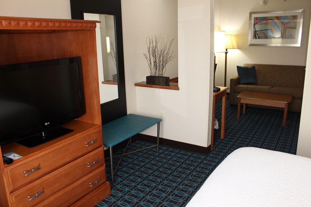 Fairfield Inn & Suites by Marriott Kansas City Liberty