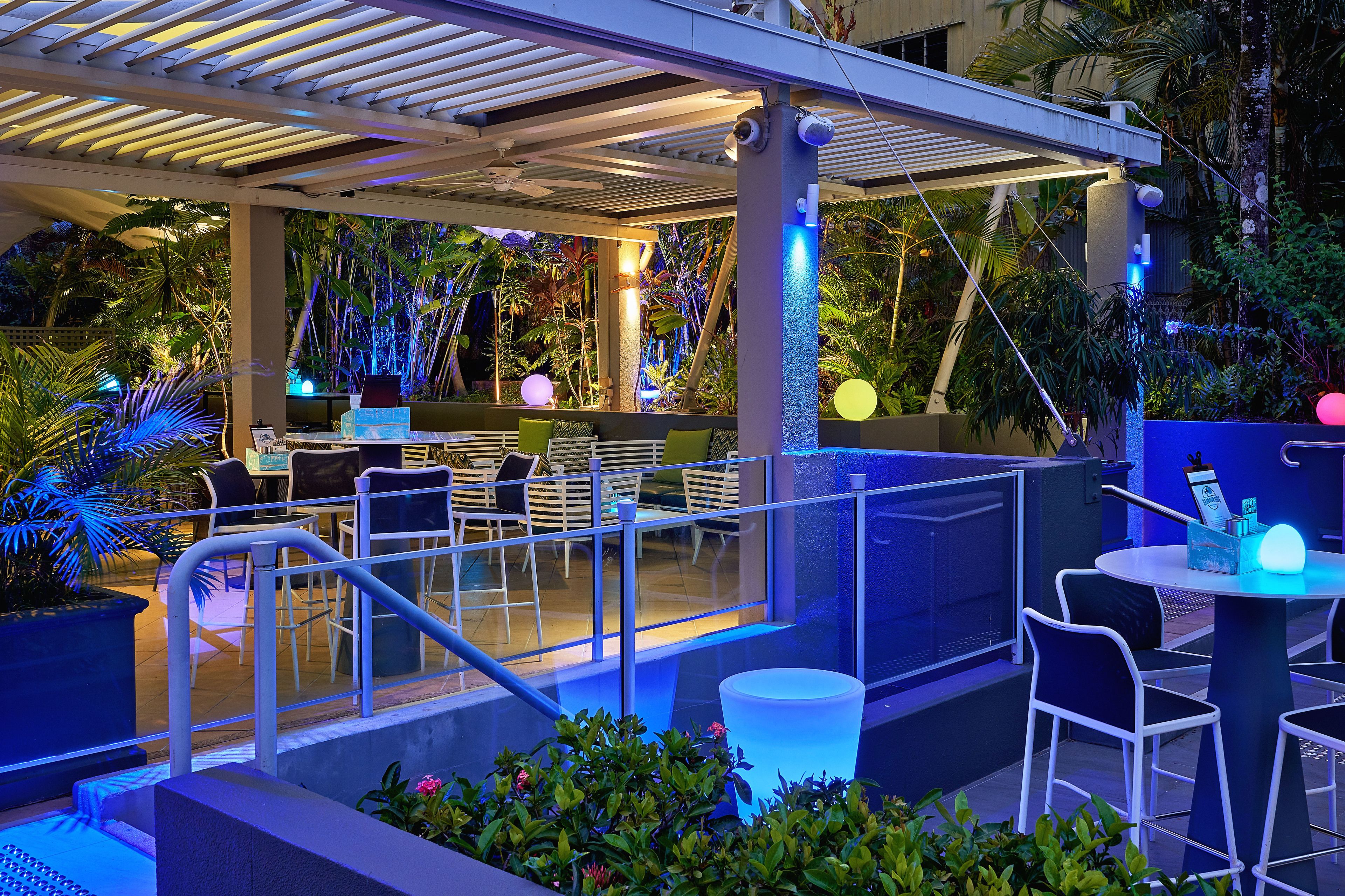 Holiday Inn Cairns Harbourside