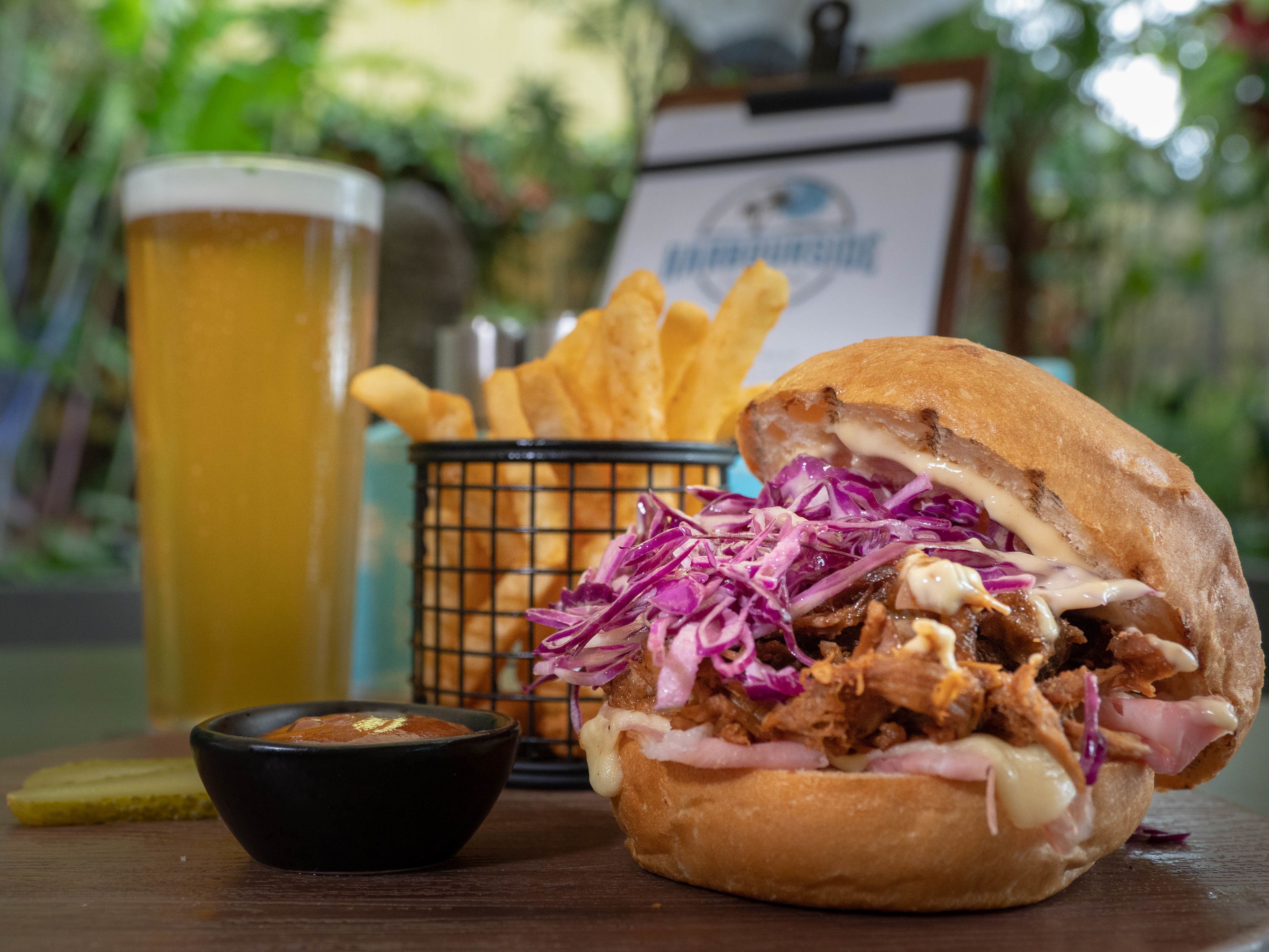 Holiday Inn Cairns Harbourside