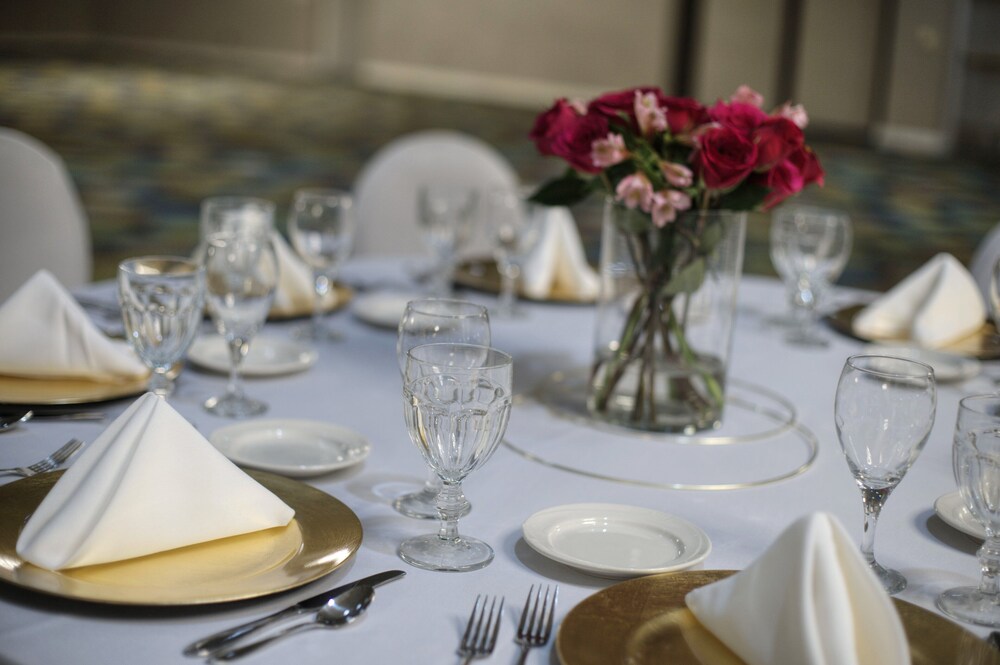 Holiday Inn Express Janesville - I-90 & US Hwy 14, an IHG Hotel