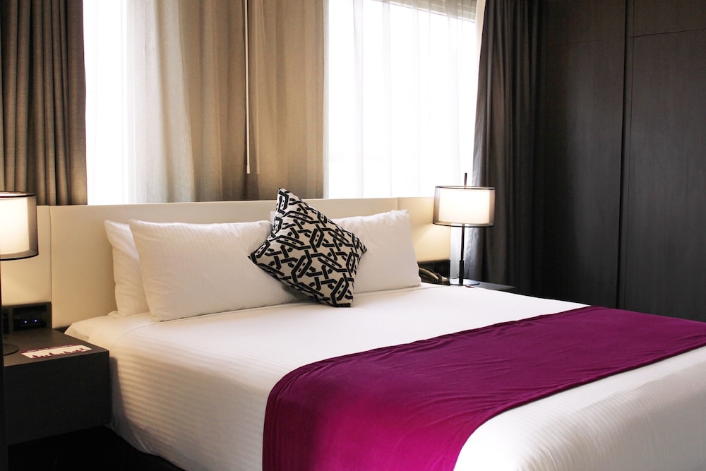 Pullman Melbourne on Swanston