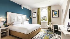 Egyptian cotton sheets, premium bedding, in-room safe