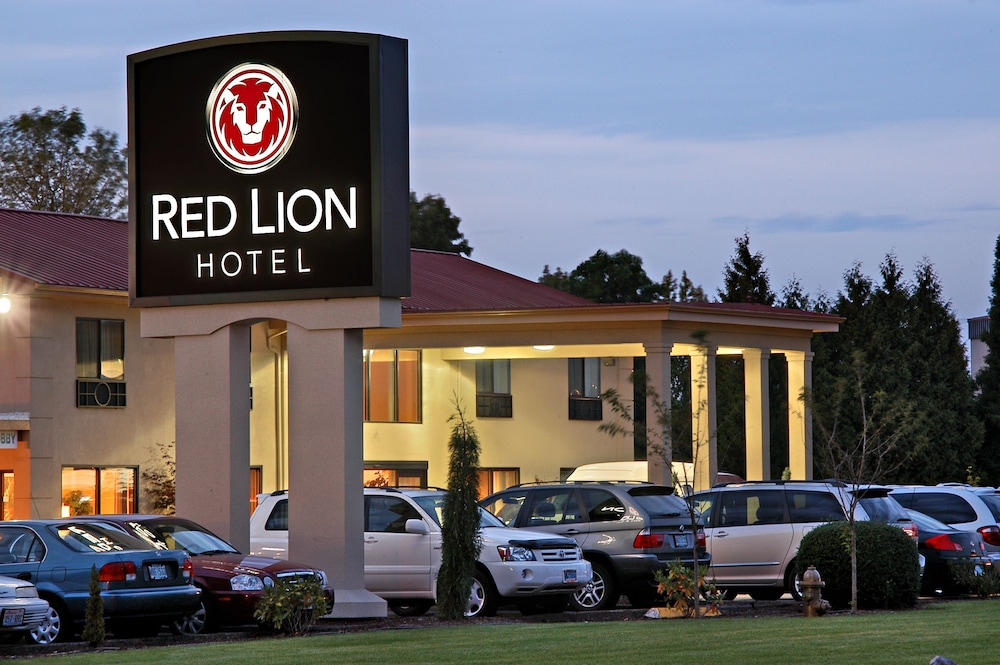 Red Lion Hotel Portland Airport Portland Or Foto S Reviews En Prijsvergelijking Tripadvisor [ 600 x 900 Pixel ]