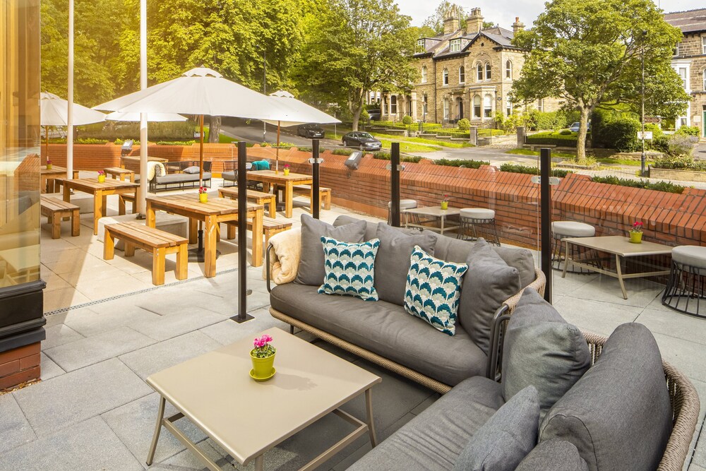 Terrace/patio, Crowne Plaza Harrogate, an IHG Hotel