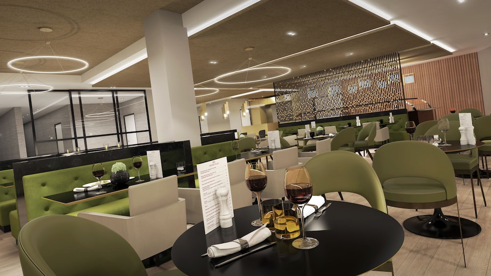 Food court, Crowne Plaza Harrogate, an IHG Hotel