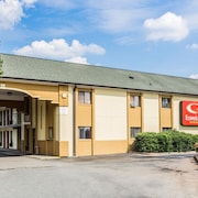 La Quinta Inn Suites Hotels Book La Quinta Inn Suites - 