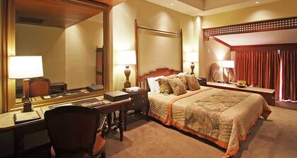 The Manila Hotel