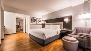 1 bedroom, pillowtop beds, desk, laptop workspace