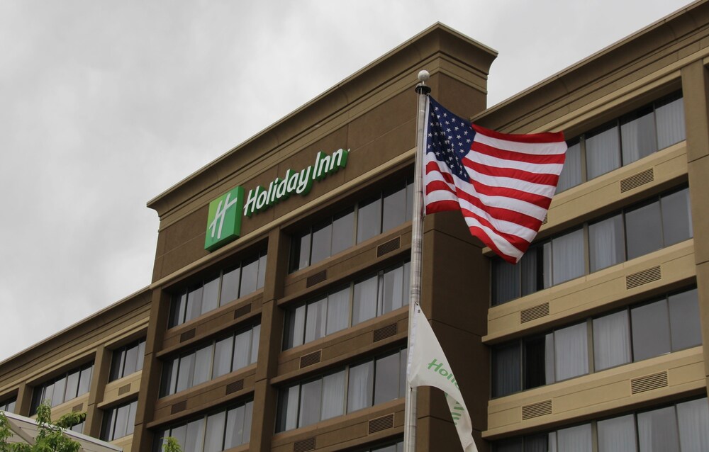 Holiday Inn Denver Lakewood, an IHG Hotel