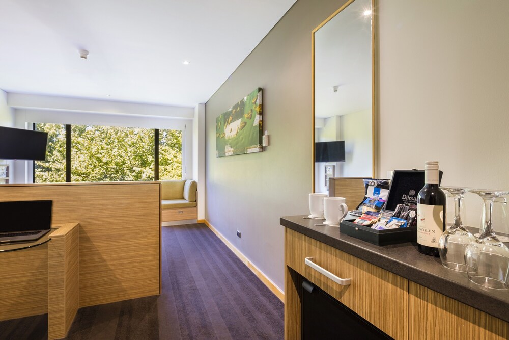 Crowne Plaza Canberra