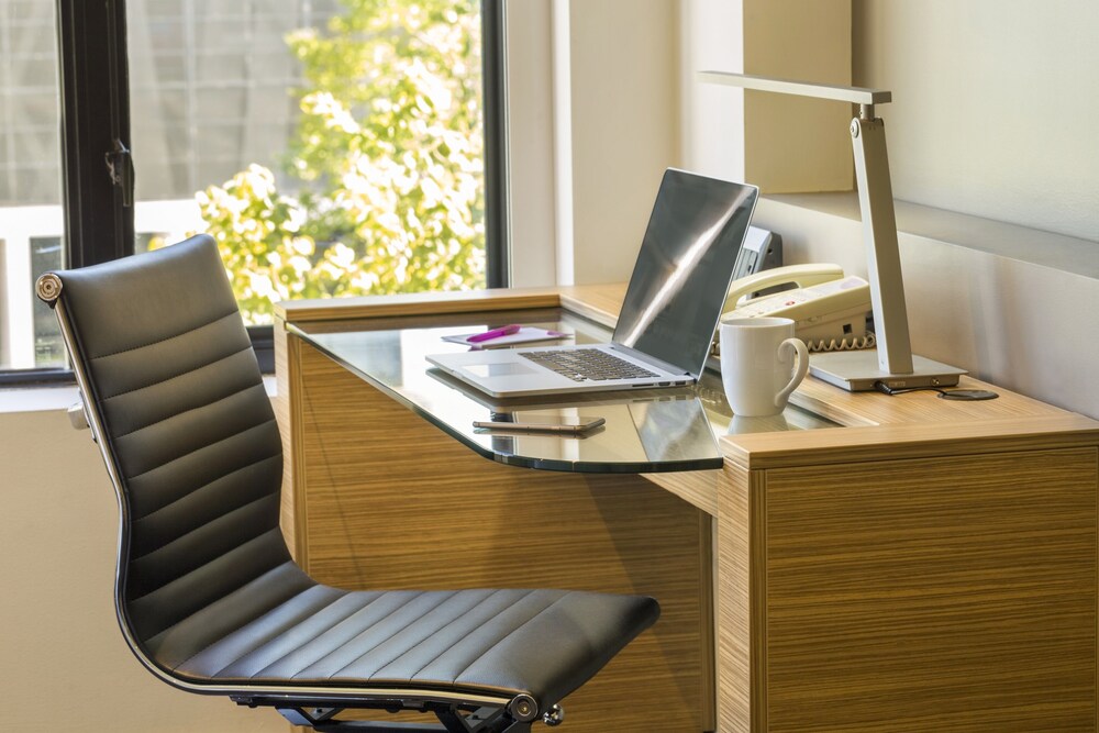 Crowne Plaza Canberra