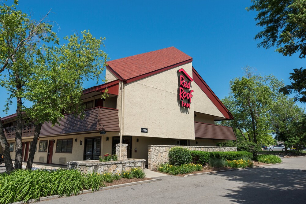 Red Roof Inn Rockford East - Casino District 