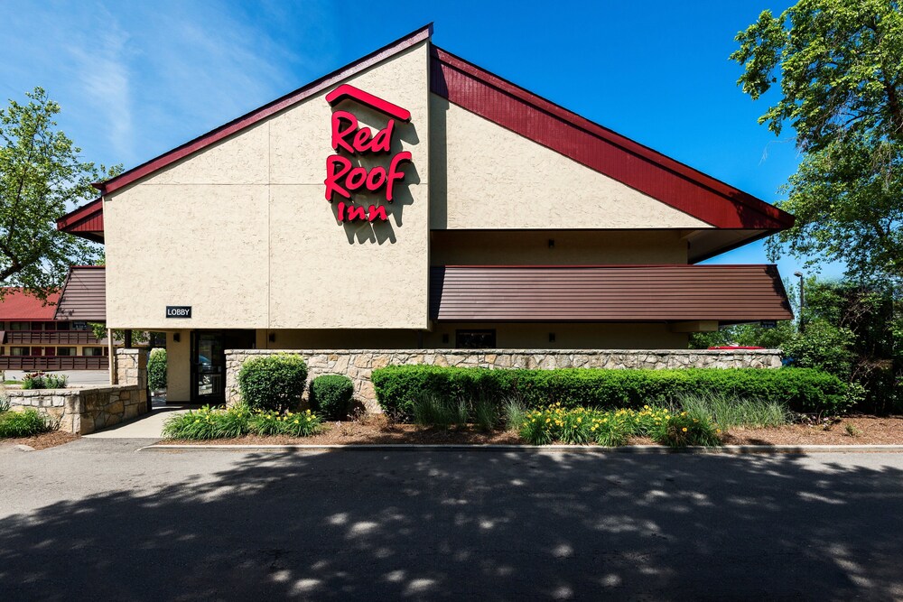 Red Roof Inn Rockford East - Casino District 