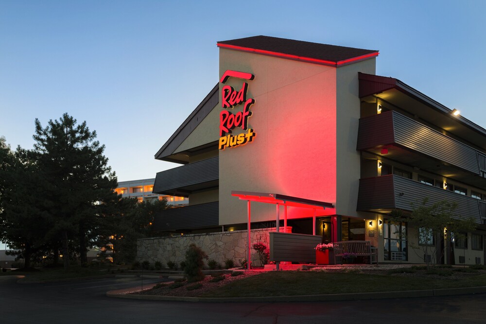 Exterior, Red Roof Inn PLUS+ St Louis - Forest Park/ Hampton Ave 