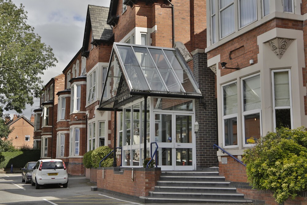 Best Western Plus Nottingham Westminster Hotel 2018 Street View Featured Image