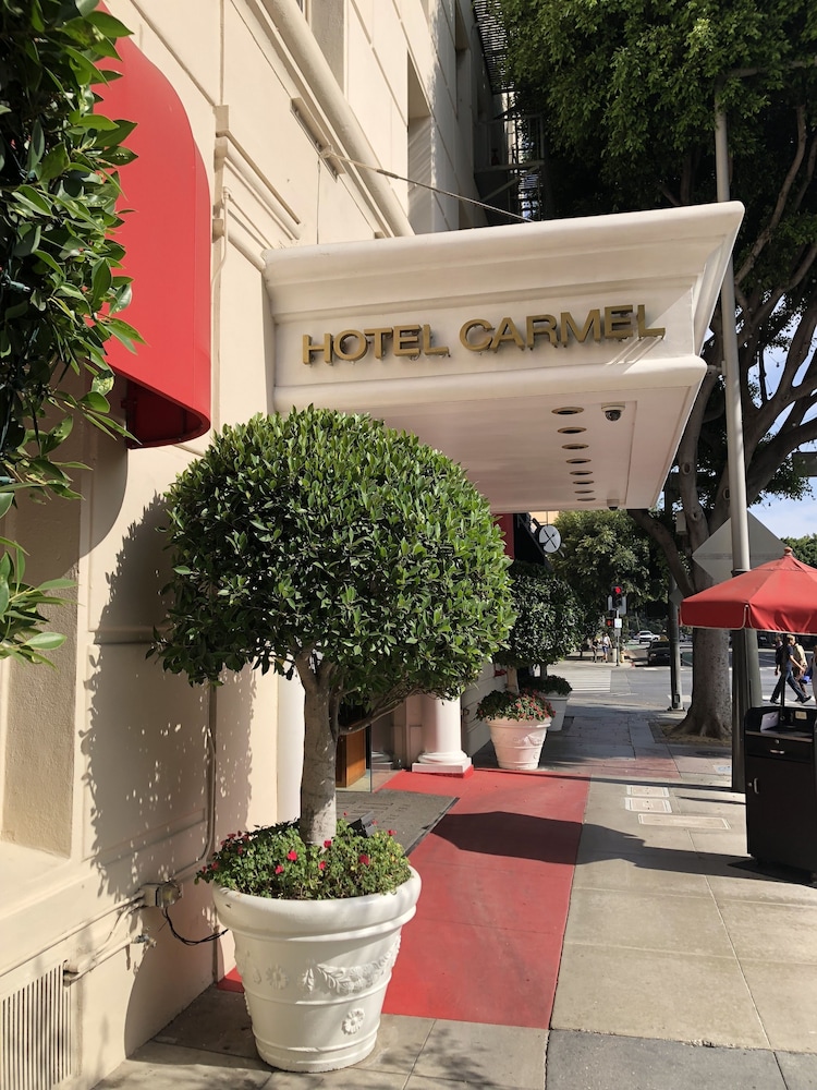 Hotel Carmel