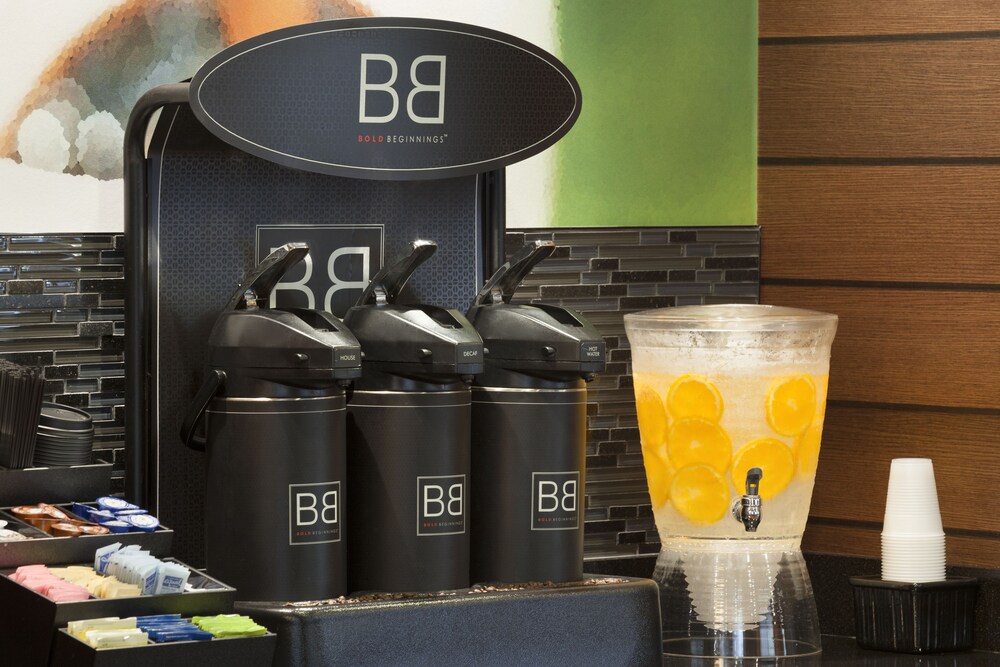 Coffee service, Fairfield Inn & Suites Kansas City Lee's Summit