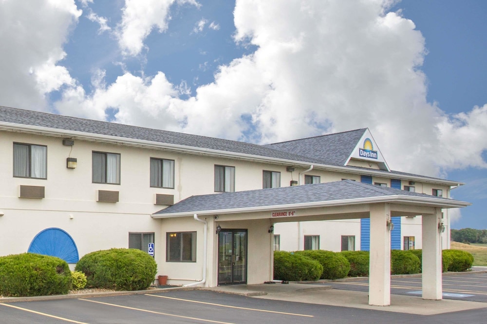 Exterior, Econo Lodge