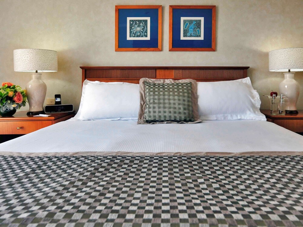 Novotel Sydney Brighton Beach