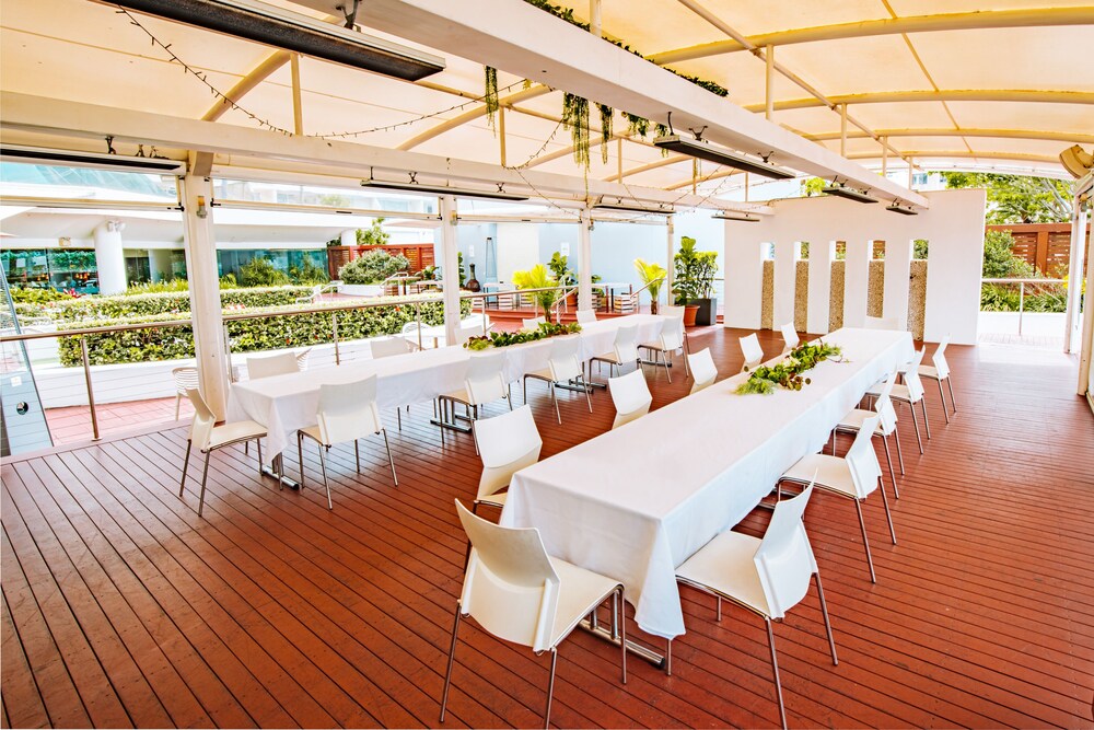 Novotel Sydney Brighton Beach